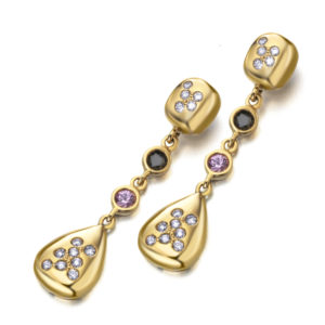 PENDIENTES ORO ROSA CON ZAFIRO ROSA Y DIAMANTE BLANCO Y NEGRO