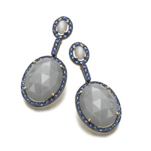 PENDIENTES ORO ROSA CON PIEDRA LUNA GRIS Y ZAFIROS AZULE